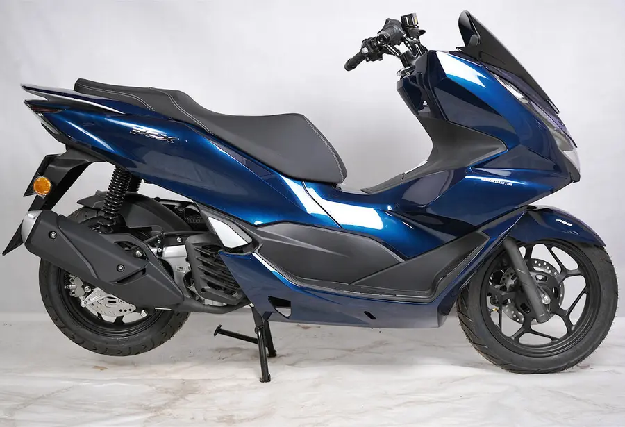 همراه سیکلت، طرح PCX 170