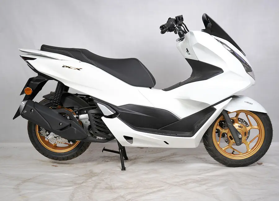 همراه سیکلت، طرح PCX 170