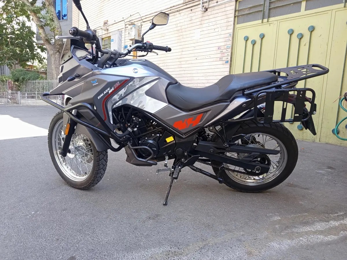 اس وای ام،  گلکسی NH 180