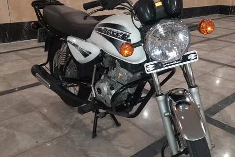 باجاج، بوکسر 150
