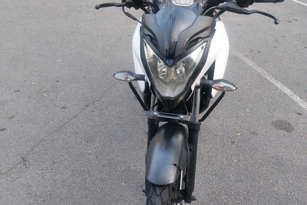 باجاج،  پالس 250RS