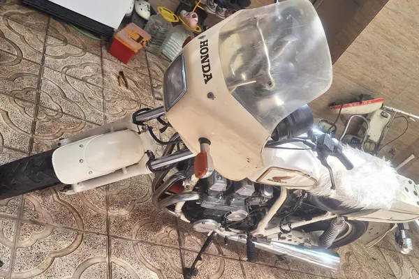 هوندا  CB 750
