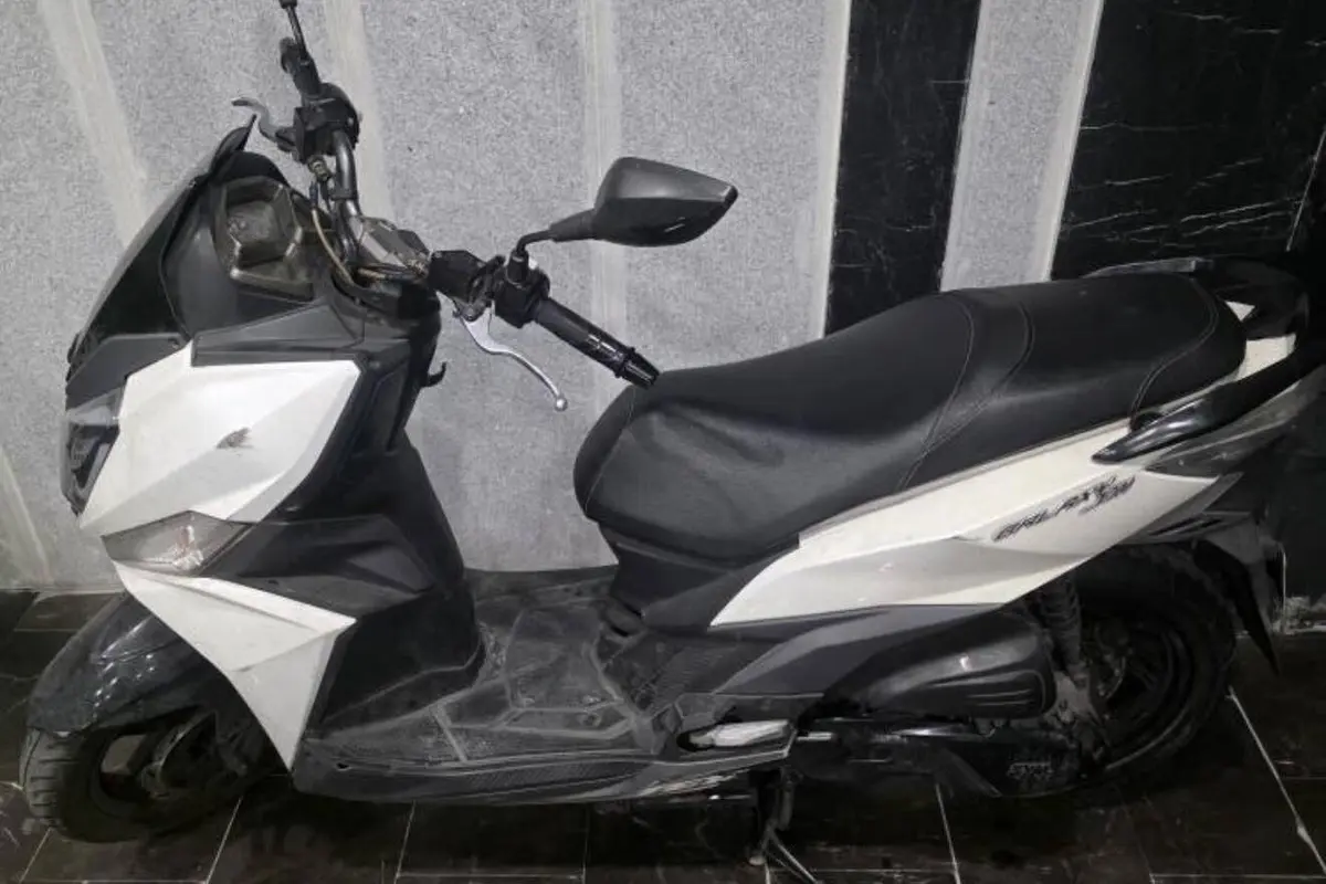 نیرو موتور شیراز،  گلکسی J200