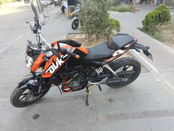 کی تی ام  دوک 200