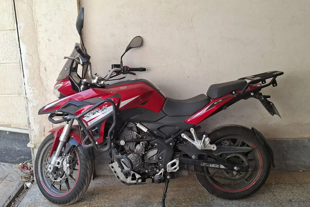 بنلی،  TRK 249