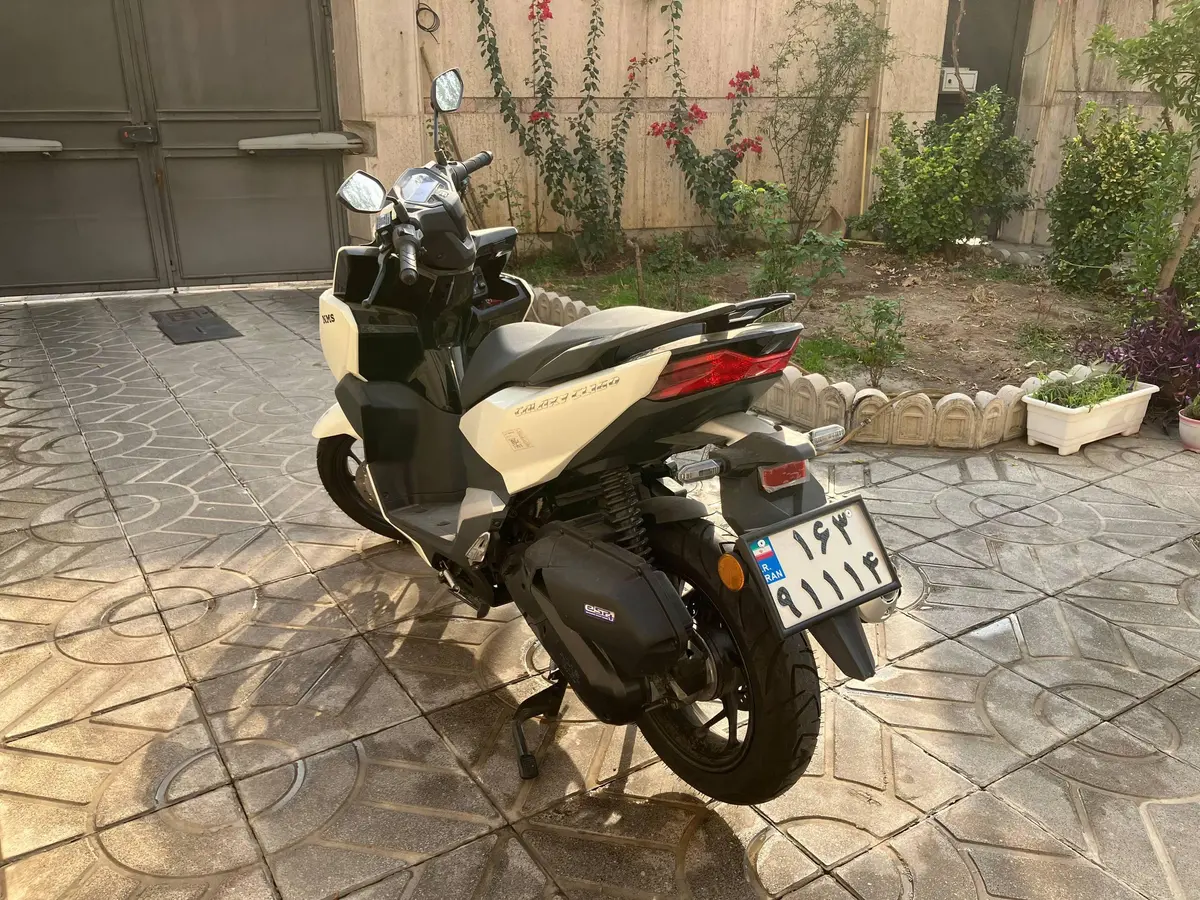 نیرو موتور شیراز،  گلکسی CL160