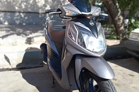 اس وای ام، گلکسی SR 200