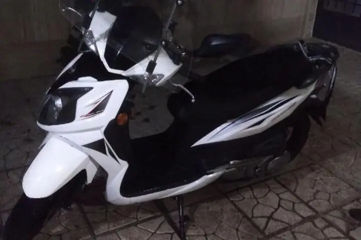اس وای ام  گلکسی SR 200