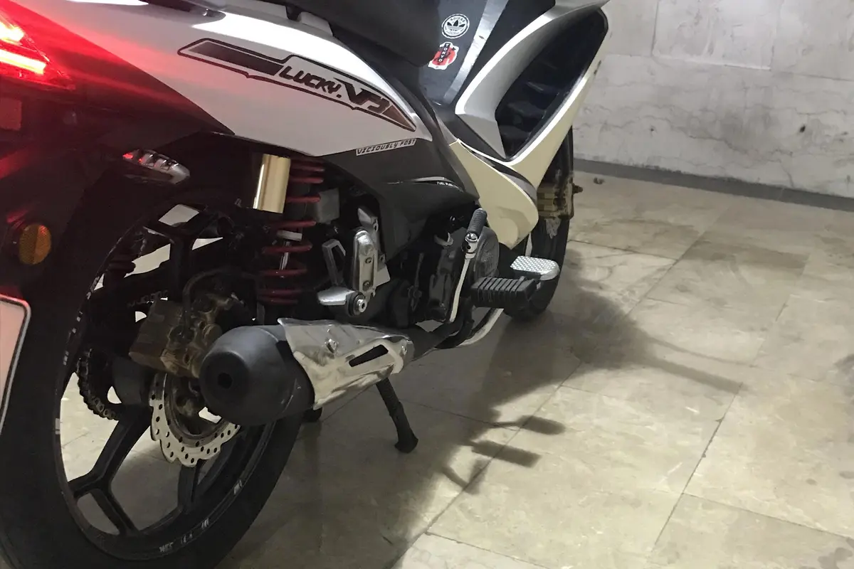 اس وای ام  گلکسی SR 130