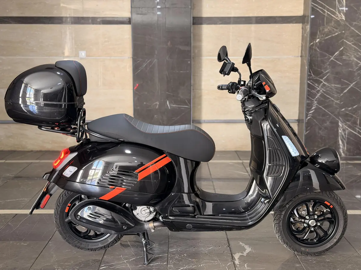 وسپا،  جی تی وی 300