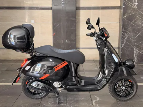 وسپا، جی تی وی 300