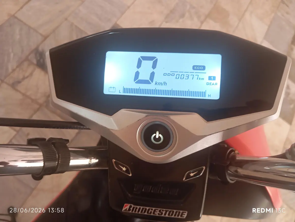 کویر موتور،  ES6 1500
