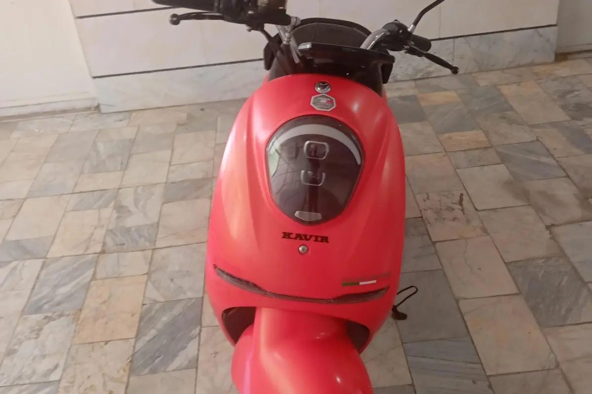 کویر موتور،  ES6 1500
