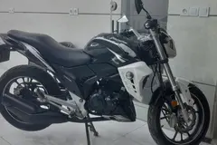 جهان همتا، همتاز NB200