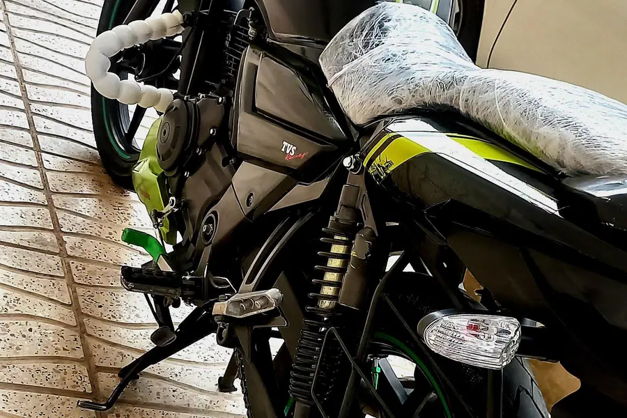 تی وی اس، آپاچی 150