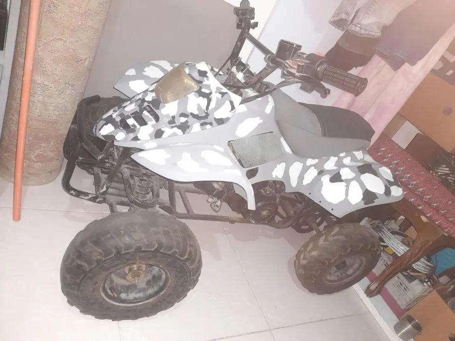 چهار چرخ متفرقه، 150