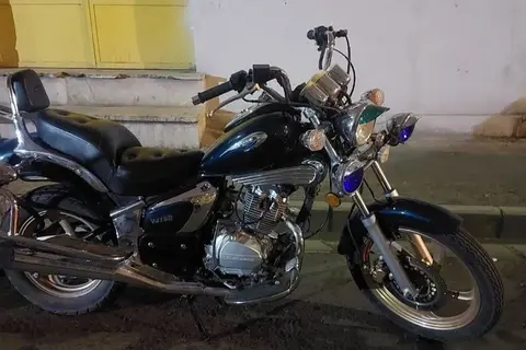 تندر شهاب، جوان 150