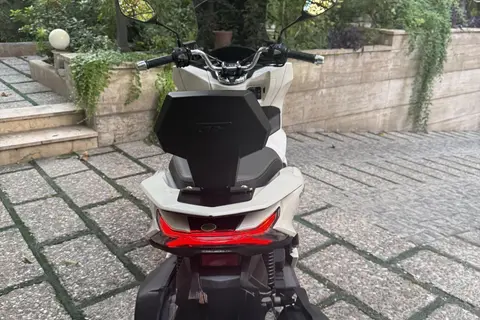 هوندا، PCX 160
