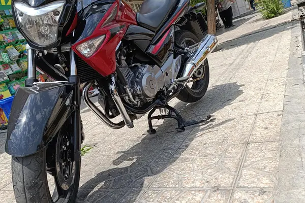 سوزوکی  250