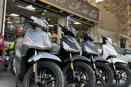 اس وای ام گلکسی SF180