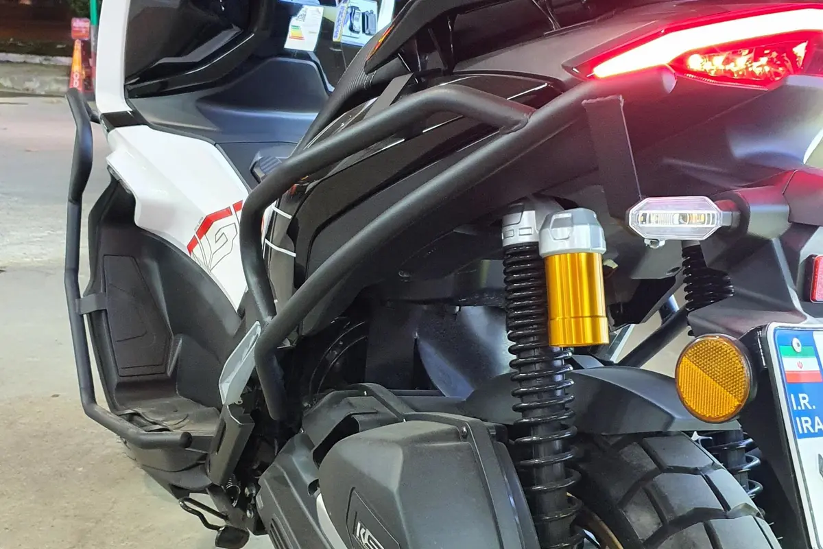 کویر موتور،  AGV 150