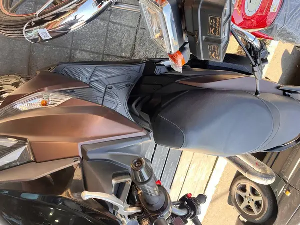اس وای ام  گلکسی J 200