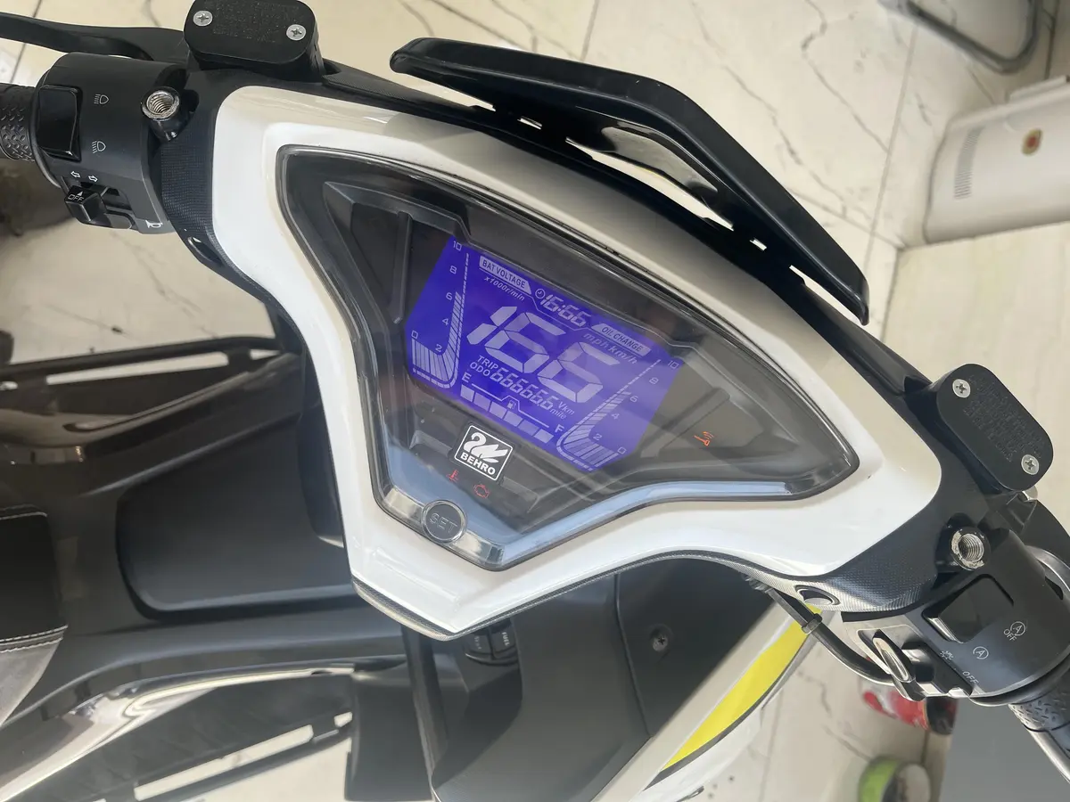 کثیر  بهرو CG150