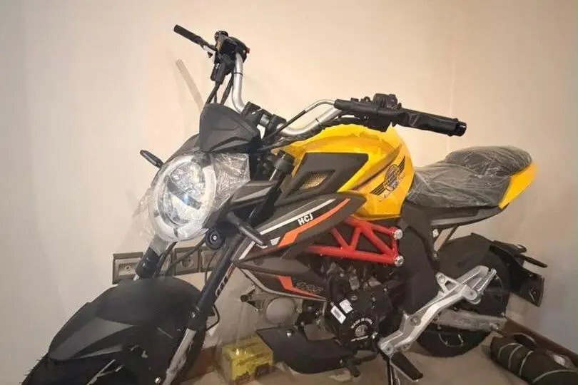 باجاج  XCD 125