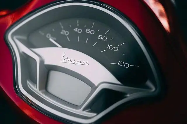 وسپا، وی ایکس ال 3V TECH