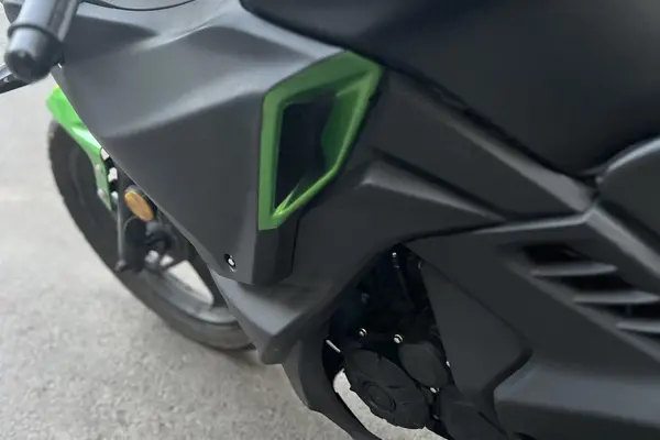 مگلی  200R
