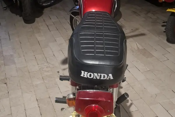 هوندا  C 110