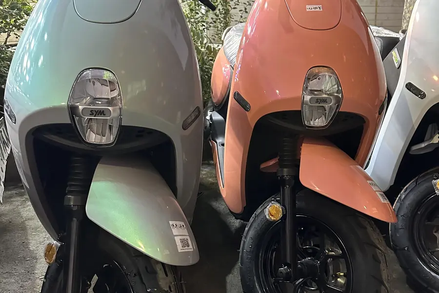 اس وای ام، گلکسی CLB125