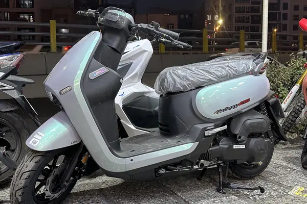 اس وای ام  گلکسی CLB125
