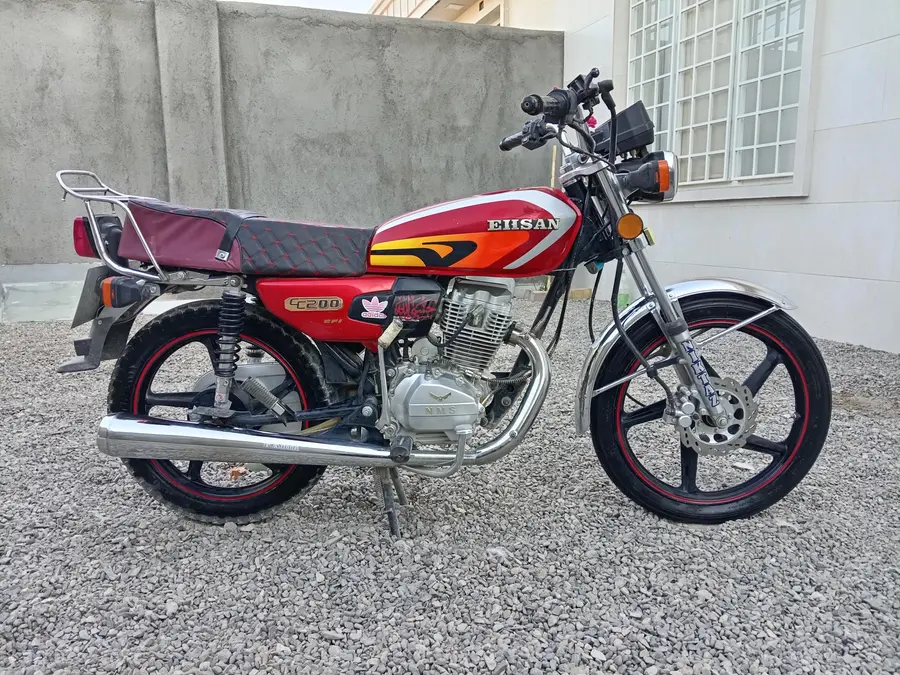 هوندا، CD 200