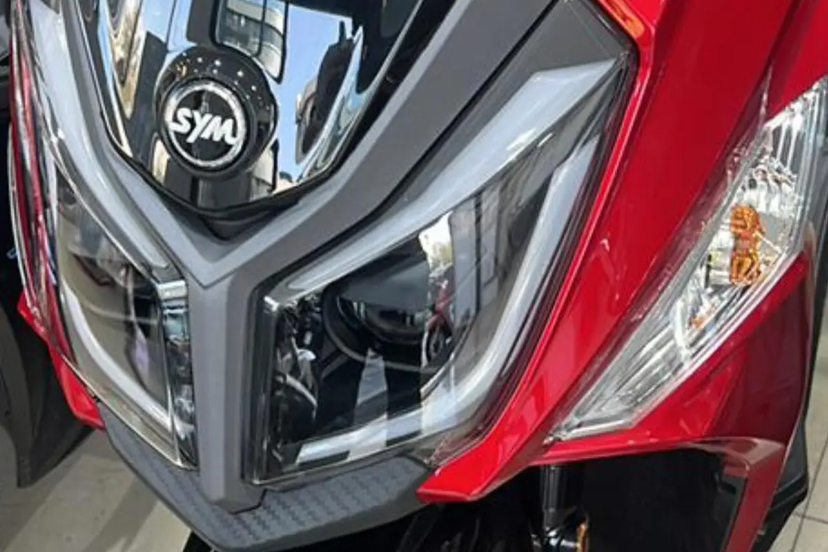 اس وای ام  گلکسی J 200