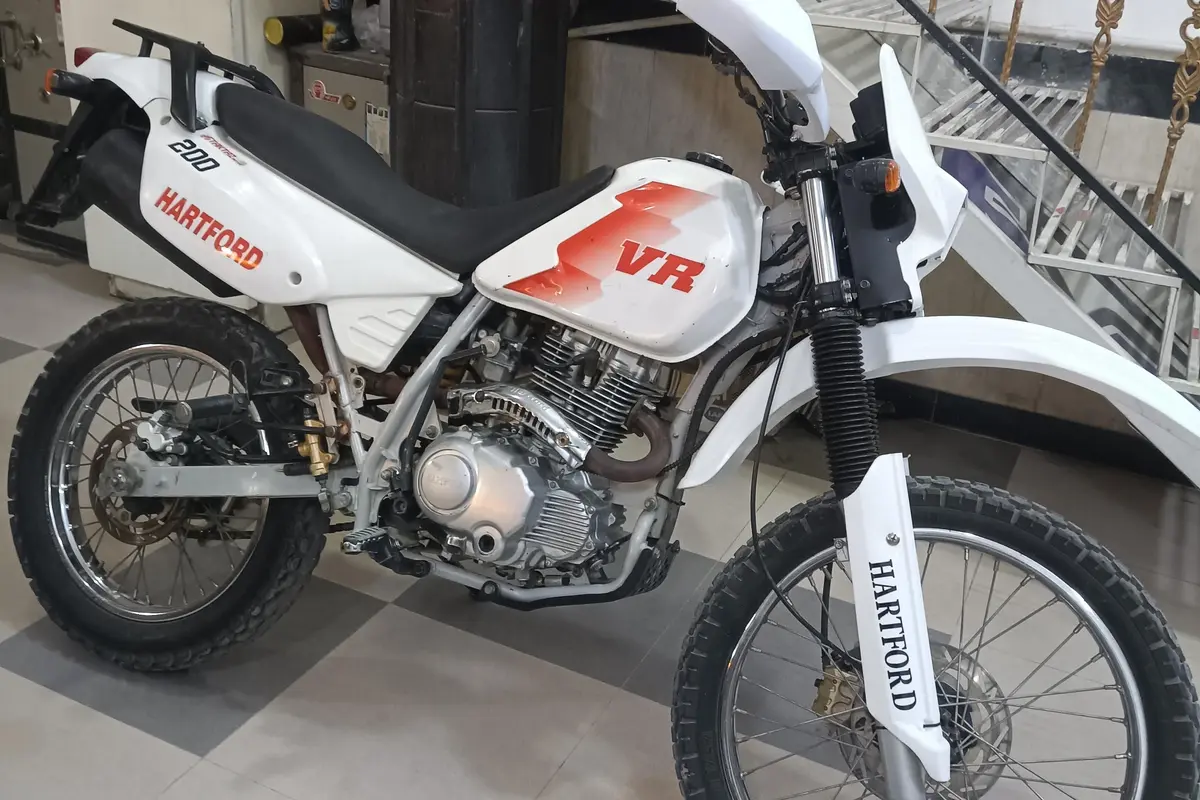هارتفورد،  VR 200