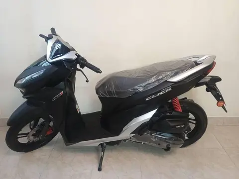 توسن محركه شرق، تکنو واریو 150