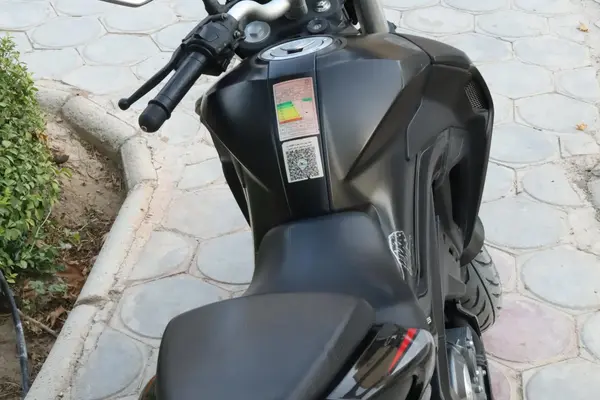 بنلی  TNT 180S