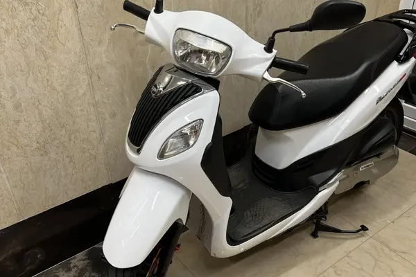 اس وای ام  200