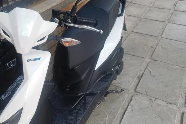 اس وای ام  گلکسی CX 200