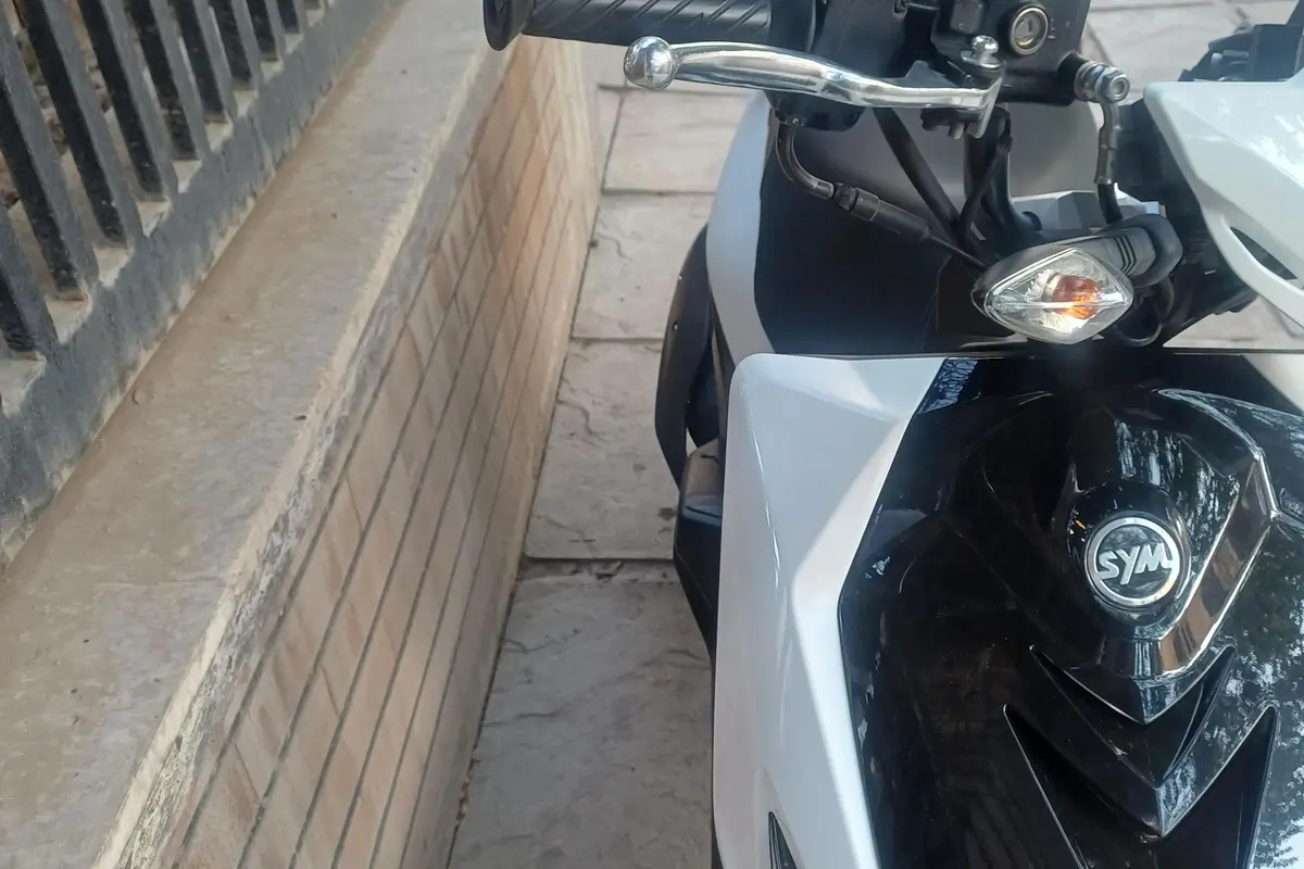 اس وای ام  گلکسی CX 200