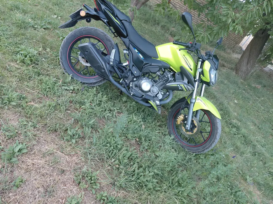 کیو جی موتور، NX 150