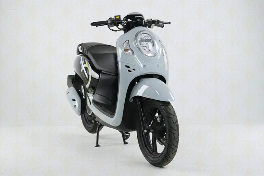 همراه سیکلت، طرح اسکوپی SY150