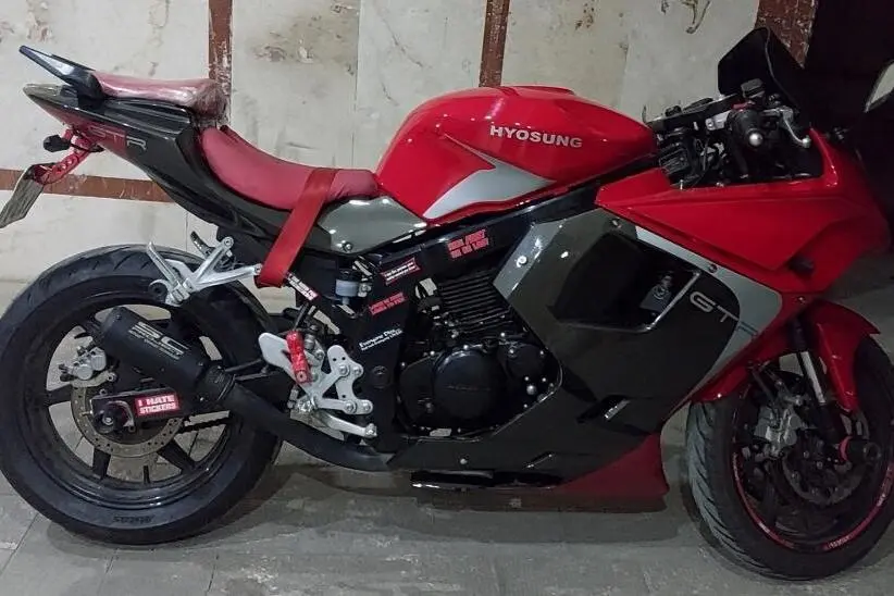 هیوسانگ، جی تی 250R