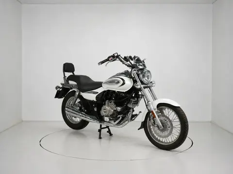 باجاج، اونجر 220