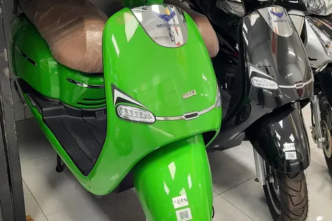 نیرو موتور شیراز، دایچی CR150