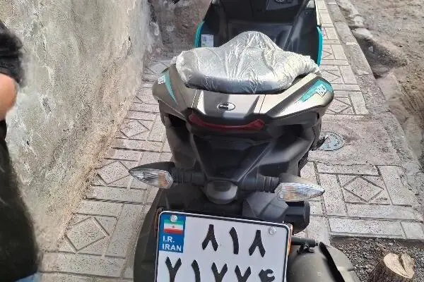 کبیر موتور،  NVX 180