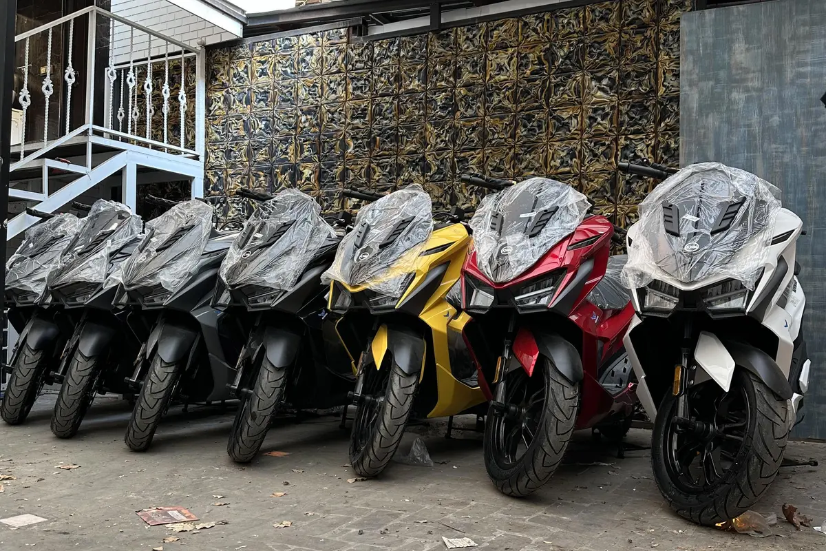 اس وای ام  گلکسی JT200