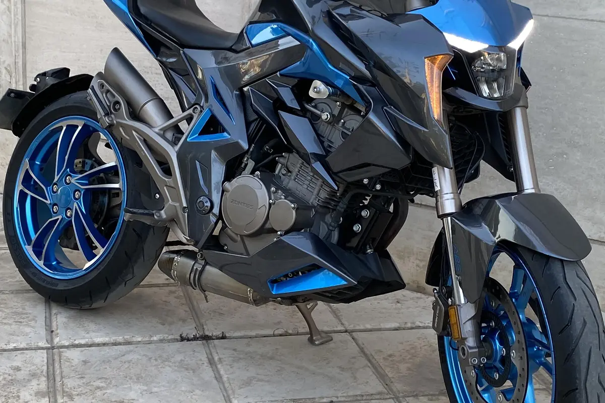 زونتس،  Z4 250 R