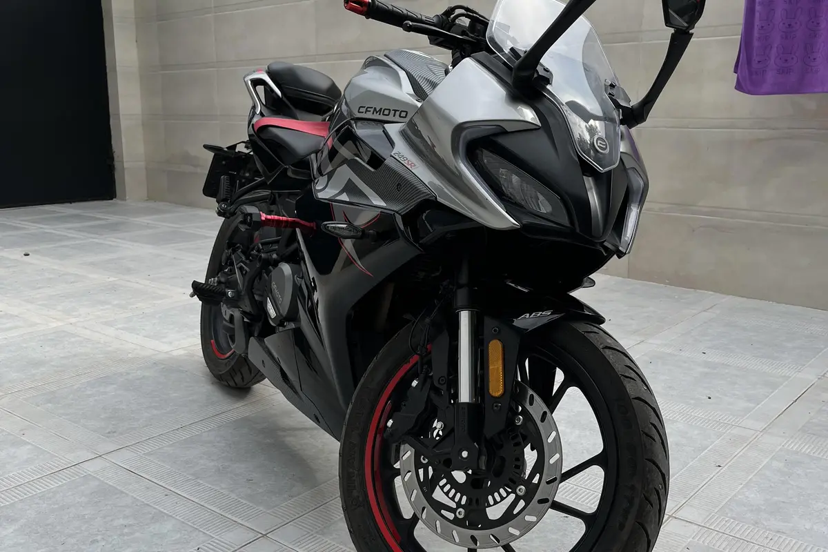 سی اف موتو،  CF 250 SR